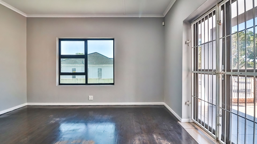 To Let commercial Property for Rent in Newton Park Eastern Cape